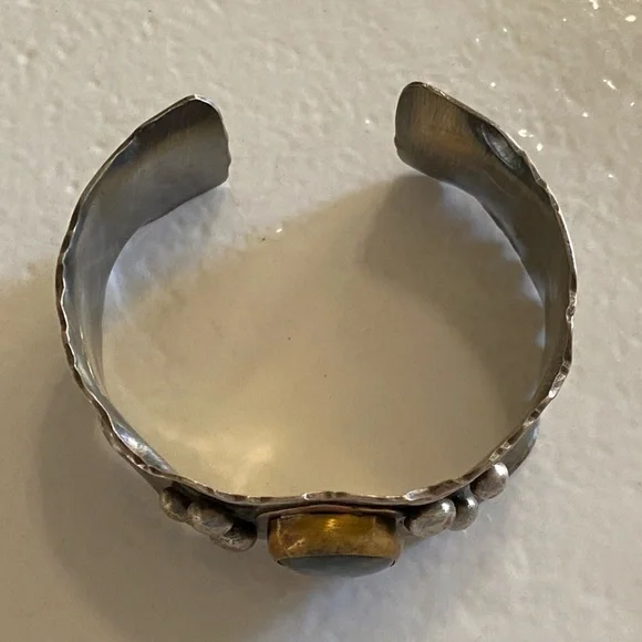 Sterling & Labradorite Cuff - Picture 6 of 7